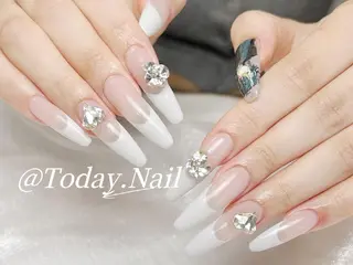 ネイル Today．Nail所属・ラン 花花．nailのネイルデザイン