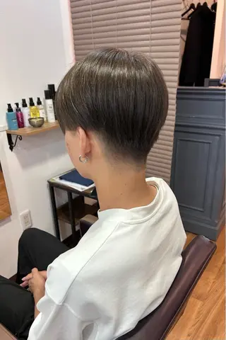 ショート メンズ 原田 歩実のヘアスタイル