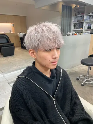 カラー メンズ カマタ ハルキのヘアスタイル