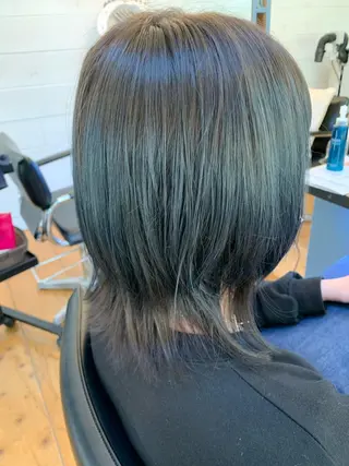 ミディアム カラー Lagom なかだのヘアスタイル