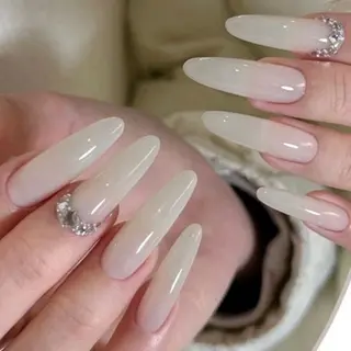 ネイル Lucky Nail Salonのネイルデザイン