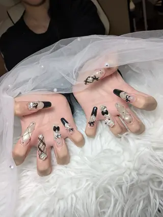 ネイル Queen Nail 柏店　クイーンネイルのネイルデザイン