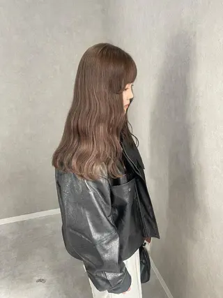 ロング カラー 盛れる顔まわり✨🎀 レイヤー別所好葉のヘアスタイル