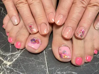 ショート ネイル ✴︎ Delightのネイルデザイン