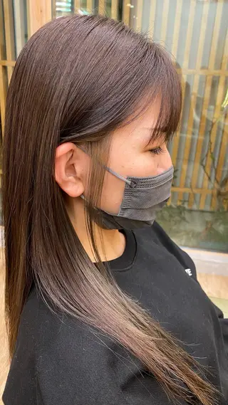 セミロング カラー 藤田 沙織のヘアスタイル