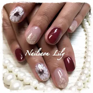 ネイル Lily*nail 🌻Mii🌻のネイルデザイン