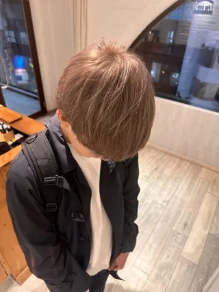 カラー メンズ ブリーチカラー🫧 森　凪沙のヘアスタイル