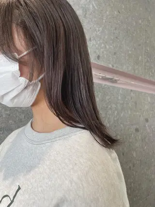 ミディアム カラー 山下 千明のヘアスタイル