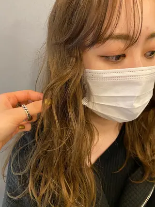 ミディアム カラー 砂原 ひよりのヘアスタイル