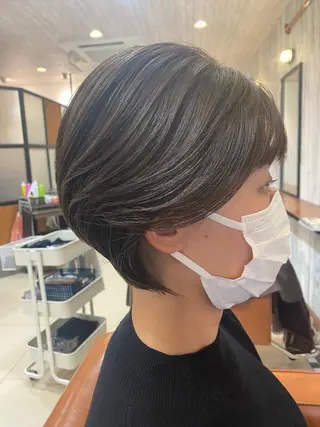ショート くびれショート・ボブ カットorパーマ特化のヘアスタイル