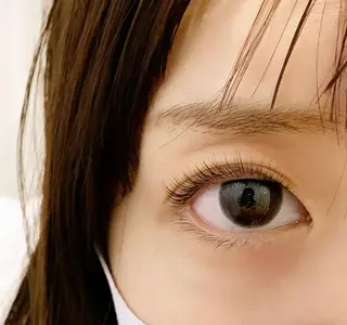 マツエク・マツパ まつげパーマ／眉毛 H e l l aのマツエク・マツパデザイン