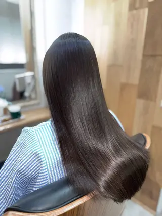 ロング カラー 多賀 順平のヘアスタイル