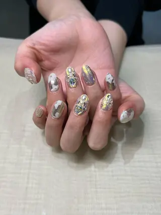 ネイル aimi hatoriのネイルデザイン