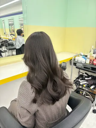 ロング カラー ベージュ×レイヤー 🤎横浜/miu🤎のヘアスタイル