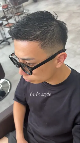 メンズ TORA【Li's /東大阪布施美容室】のヘアスタイル