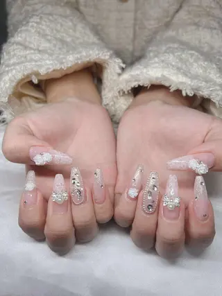 ネイル Lee Nailsのネイルデザイン