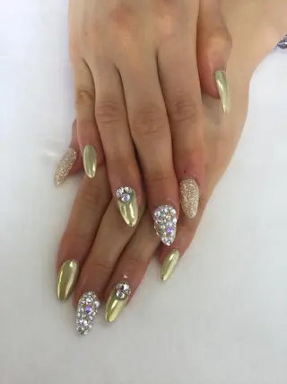 ネイル 💎🐰 saki. m 🐰💎のネイルデザイン