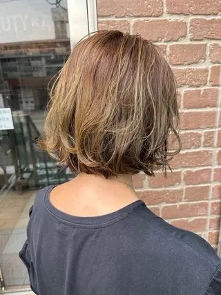 ショート カラー パーマ 久木原 ゆりのヘアスタイル