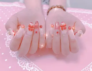 ネイル はぴねす所属・横浜 美夢のネイルデザイン