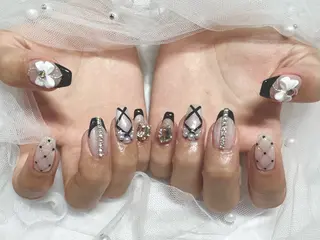 ネイル sudo ⭐︎のネイルデザイン