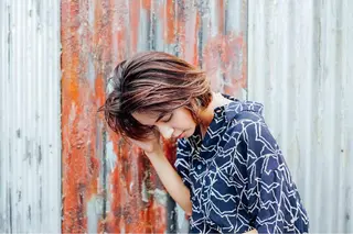 ショート カラー 小川 舜人のヘアスタイル