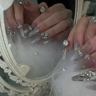 ネイル LINO nail chihori🌻のネイルデザイン