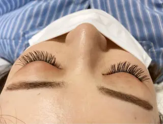 マツエク・マツパ 美容室ardmento 内 Lycka所属・Lycka リュッカのマツエク・マツパデザイン