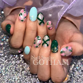 ネイル 高円寺駅からすぐ🌈 ネイルGOTHAMのネイルデザイン