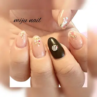 ネイル ❁miju nail 大人上品/自爪育成のネイルデザイン