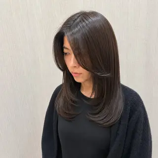 セミロング 店長✨レイヤー✖️ 髪質改善✖️韓国ヘアのヘアスタイル