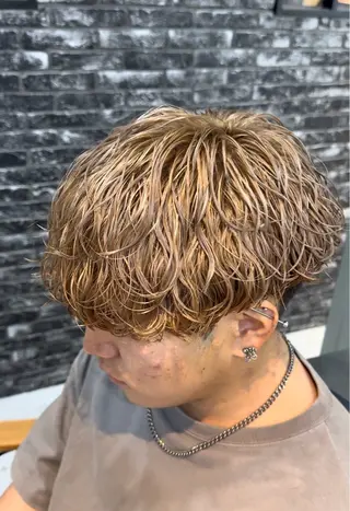 ショート パーマ メンズ 曲がる縮毛矯正特化/ 川岸のヘアスタイル