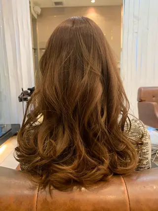ロング LucksiMie ginza 明松のヘアスタイル