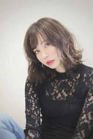 ミディアム しが りょーたのヘアスタイル