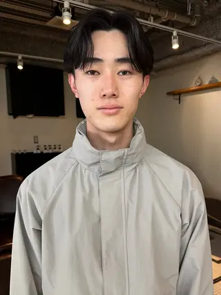 ミディアム パーマ メンズ グランジヘア 無造作ヘアHYUGAのヘアスタイル