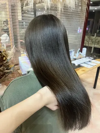 セミロング 犬塚 梨花のヘアスタイル