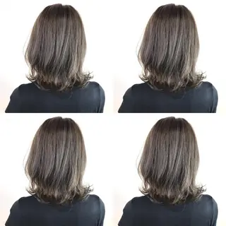 ミディアム カラー 韓国レイヤーカット/ ダブルカラーのヘアスタイル