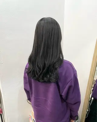 ロング カラー 暗髪とオリーブ🌿 渡辺拓人のヘアスタイル