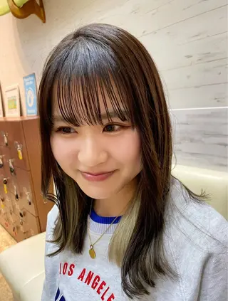 セミロング EARTH検見川浜 鈴木学のヘアスタイル