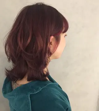 ミディアム カラー ︎︎🧸 ユリ ︎︎🧸のヘアスタイル