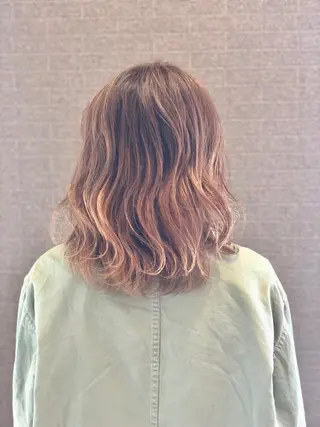 ミディアム カラー アンドウ ユウ/ レイヤーカット/韓国のヘアスタイル