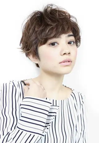 ショート マイナス5歳若見え 40代以上必見✊️のヘアスタイル