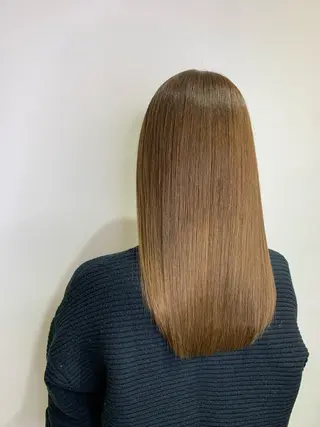 セミロング カラー ヘアアレンジ 近藤千翔🩵 髪質改善Periodのエステ・リラクイメージ