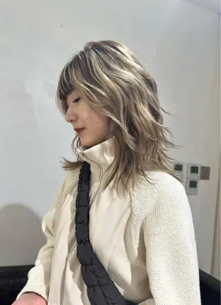 セミロング カラー Tetta 🤙のヘアスタイル