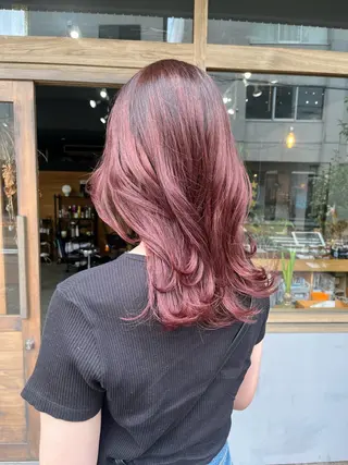 ロング カラー 透明感ハイトーン🦄 キラ🌈のヘアスタイル