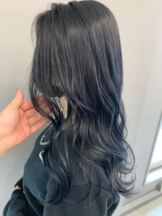 ロング カラー theF___ yukoのヘアスタイル