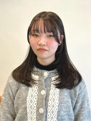 ロング カラー VIEW EHIME 齋藤  あつきのヘアスタイル