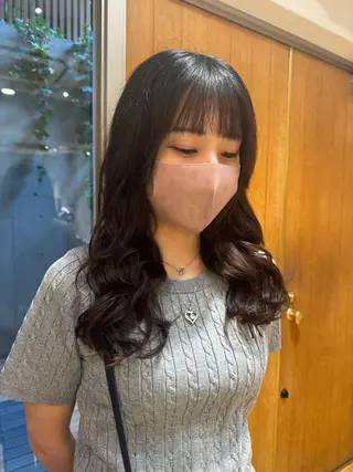 セミロング 大人可愛い♡コテ巻き パーマ🌼杉田 萌恵のヘアスタイル