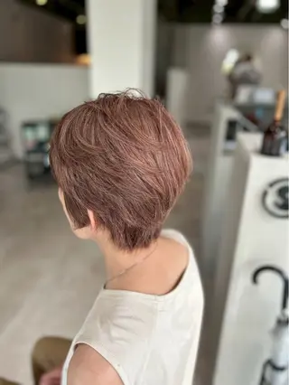 ショート カラー 大和市の白髪ぼかし 職人￤柳川拓哉のヘアスタイル