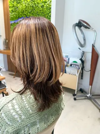 セミロング パライソ竜美丘店 中根 奈緒のヘアスタイル