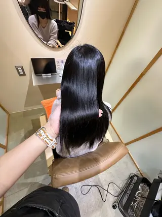 ロング ౨ৎ︎Zina 川口 KIRARI౨ৎのヘアスタイル
